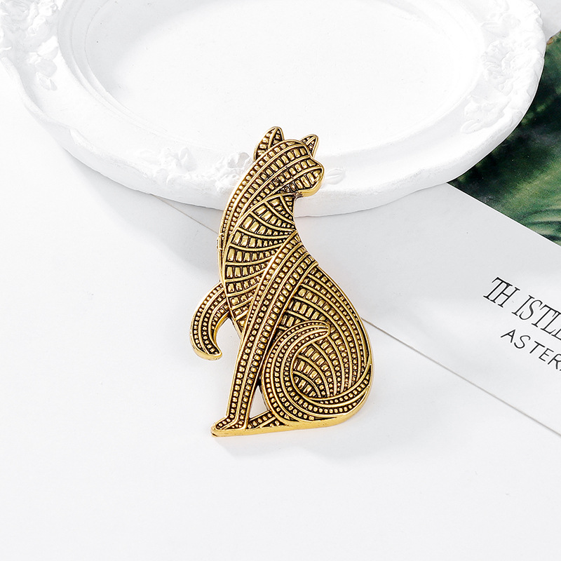 Retro Tiger Alloy Plating Unisex Brooches display picture 5