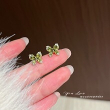 �͹�С���ʯ��������¿�Gɫ���¸߼����p�ݕr�К��|Ů���h���