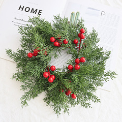 燭台クリスマス装飾用品前扉花輪ストラップクリスマス側柏の葉赤果花輪庭飾りストラップ
