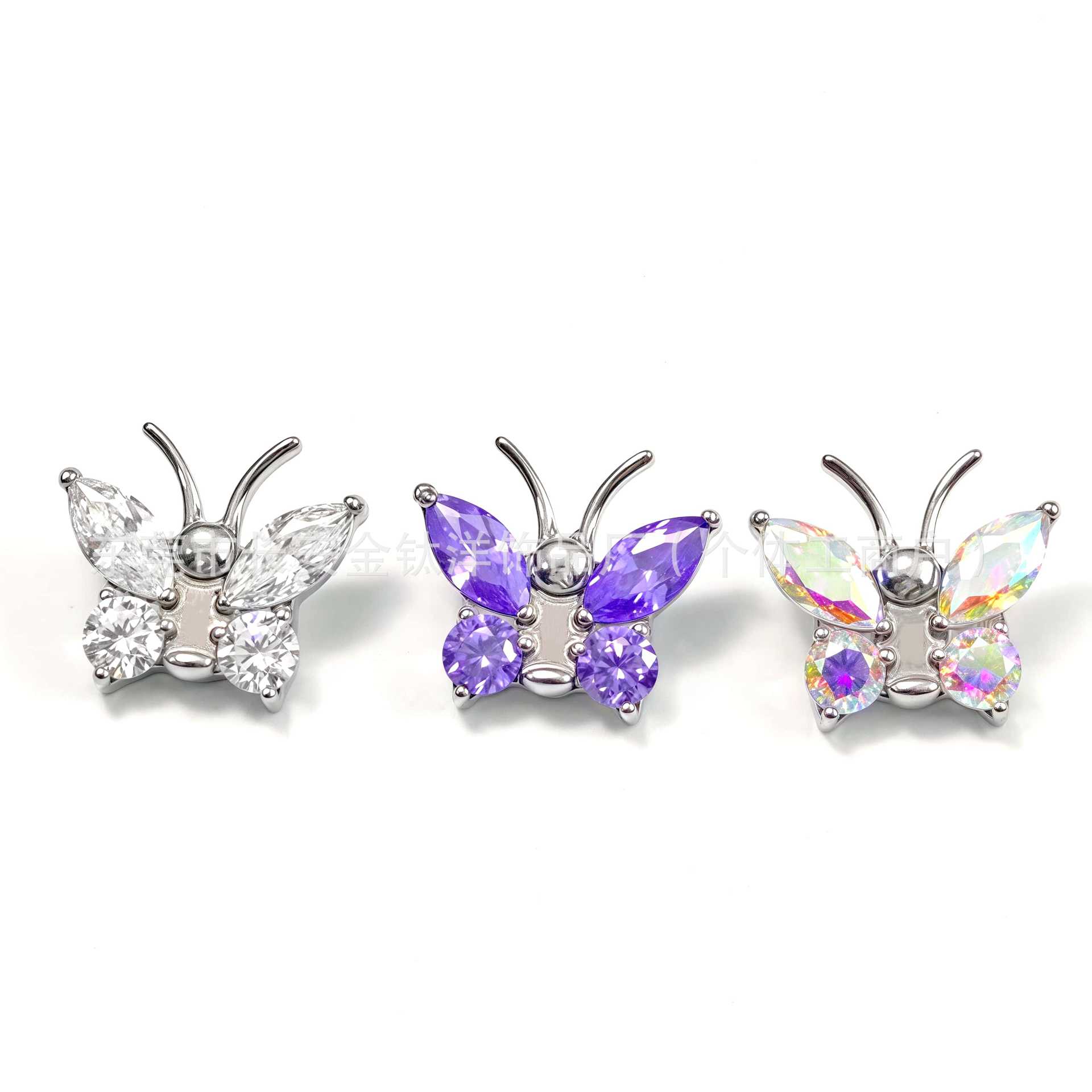 Labret piercing jewelry detail image