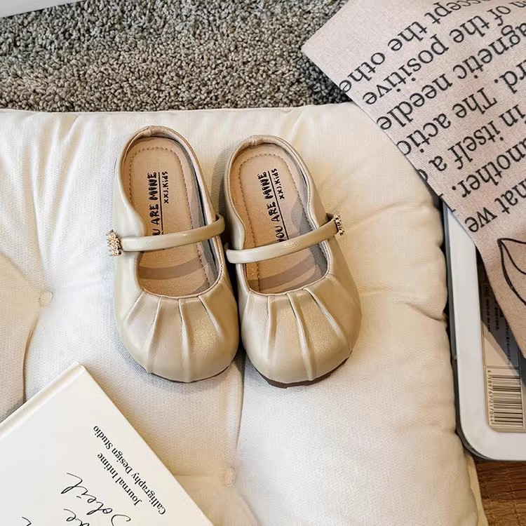 Zapatillas Baotou para niñas, primavera y verano, nuevo estilo, perezoso, un pie, medio arrastre para niños, sandalias y pantuflas para niñas