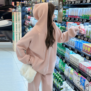 in stock Maternity Clothing Autumn suit New Stylish Sweat Fashionable Wide Leg Pants Fashion Autumn and Winter Clothing Pregnant Women Two-piece Set