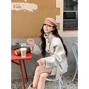 Oatmeal-colored woolen coat for women 2024 new autumn and winter high-end woolen coat Korean style loose top for small people