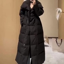 黑色大翻领白鸭绒丝羽绒服女2025冬季新款加厚保暖超长款过膝外套