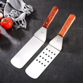 烹饪勺铲;厨房小工具;披萨铲