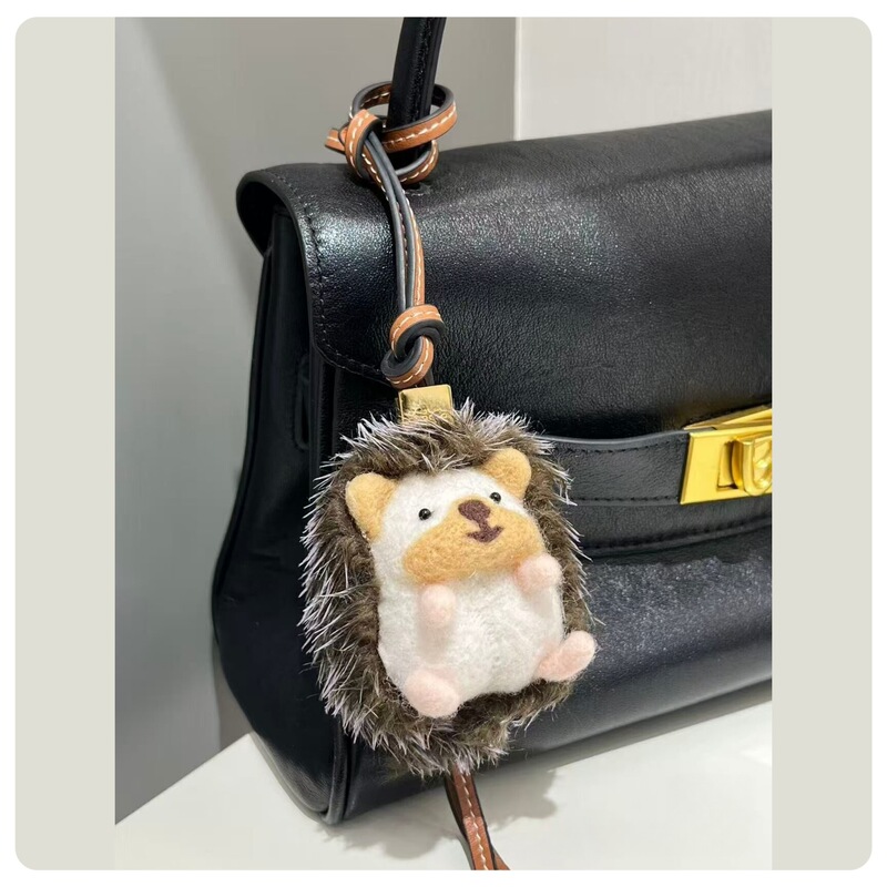 In-stock cute cartoon little hedgehog pendant suitable for Loewe bags, handmade wool felt keychain In-stock cute cartoon little hedgehog pendant suitable for Loewe bags, handmade wool felt keychain