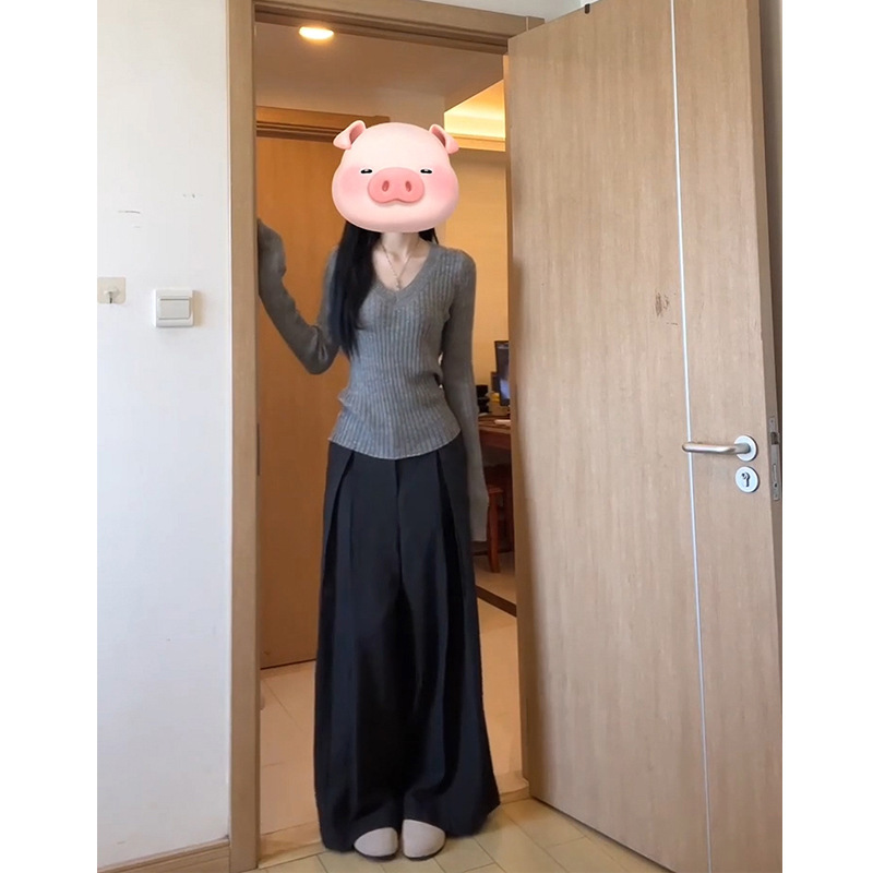2025早秋灰色V领针织打底衫女款修身显瘦百搭纯欲辣妹正肩女上衣|undefined