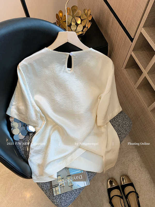新しい中国風のジャカード刺繍半袖Tシャツ夏の新しいハイエンド気質年齢を軽減するサテンレディーストップ|undefined