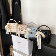 可爱少女粉色卡通小包2025新款单肩斜挎女包高级质感挂件夏季简约