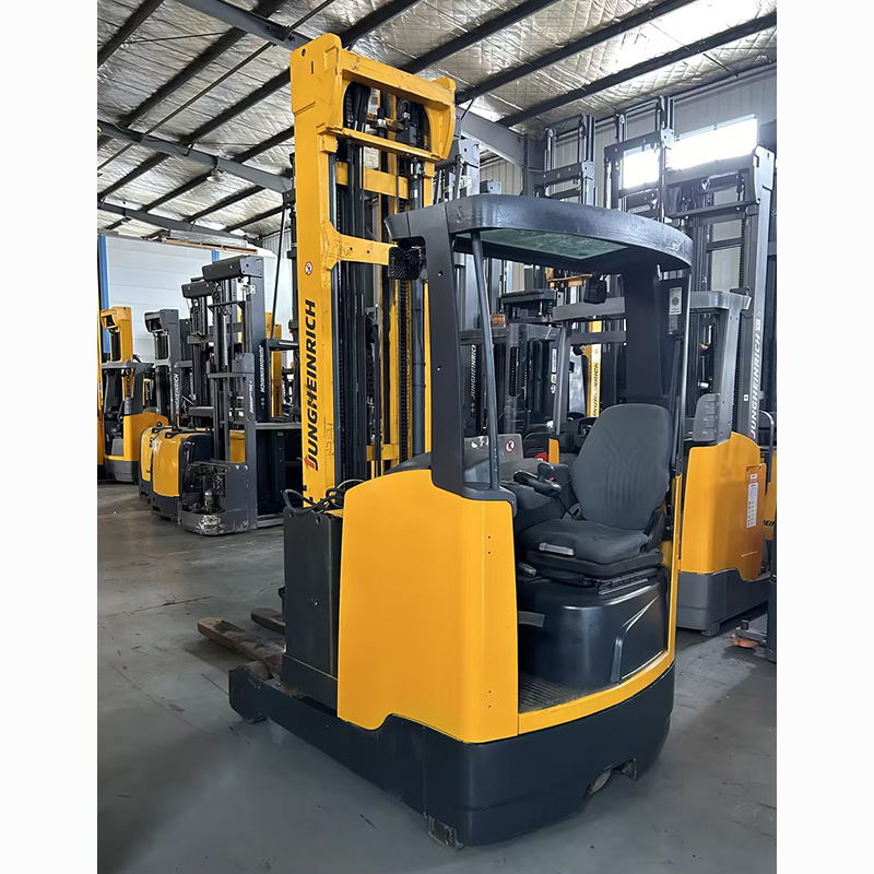 永恒力二手前移式叉车ETV318 载荷1.8吨提升7.4米伸缩货叉2013年