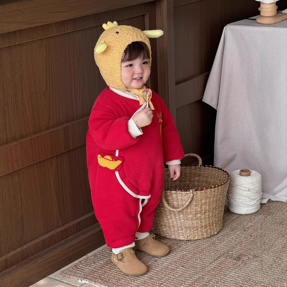 Ropa de algodón para bebés de estilo chino, ropa festiva de Año Nuevo, lingotes de oro tridimensionales, ropa para bebés, ropa acolchada de algodón de una pieza