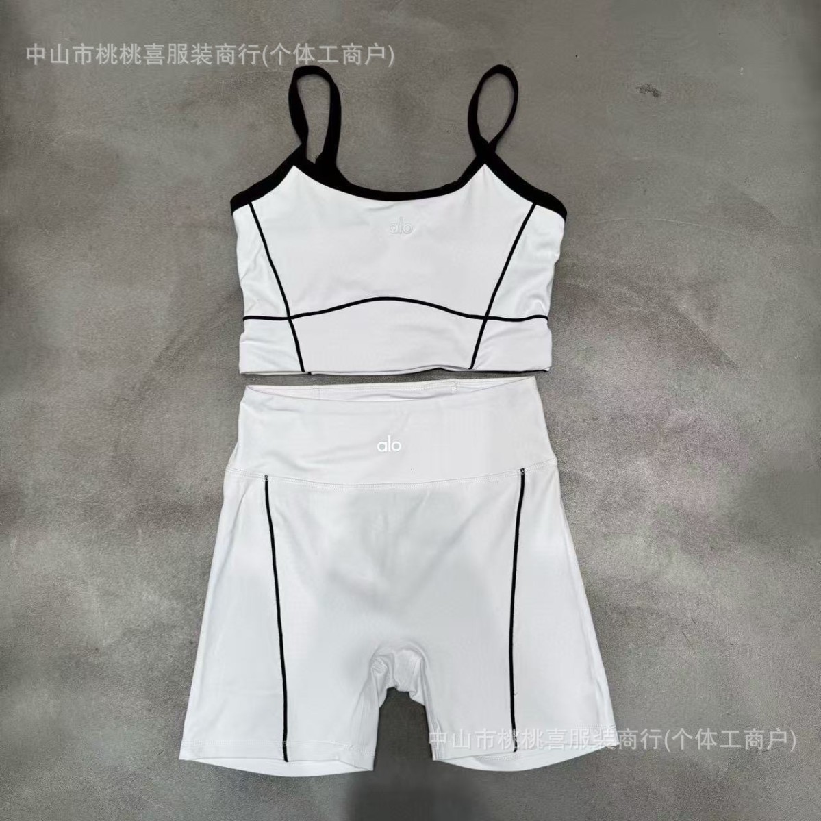 Comercio exterior spot nuevo desnudo seco rápido cinturón cojín de pecho ropa interior cinturón de hombro bra de color corto pantalón vestido mujer