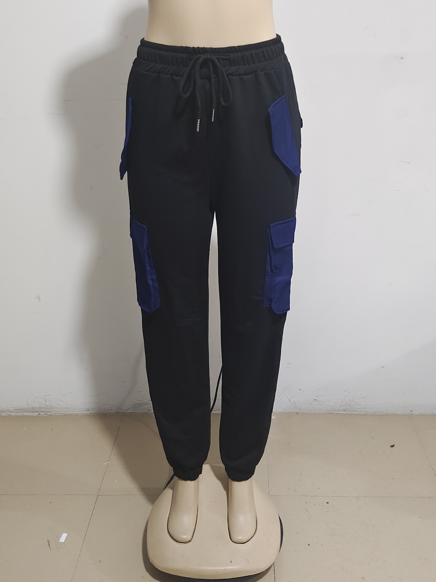 Ropa de mujer Mono vaquero de cintura alta con bolsillos grandes y estilo urbano para mujer_voghion.com