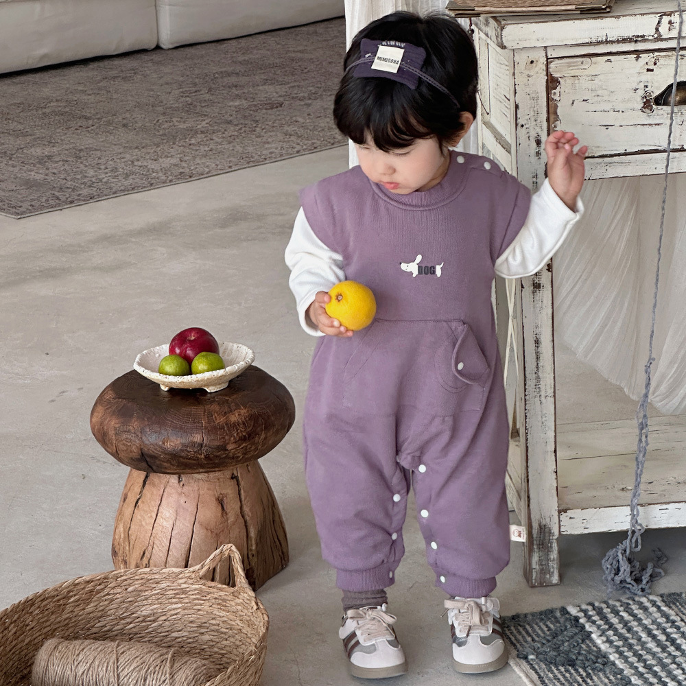 Ropa de bebé 2024 otoño e invierno mameluco de bebé de una pieza de dos piezas falsas más gamuza de terciopelo ropa para niños coreanos mameluco de manga larga para bebés