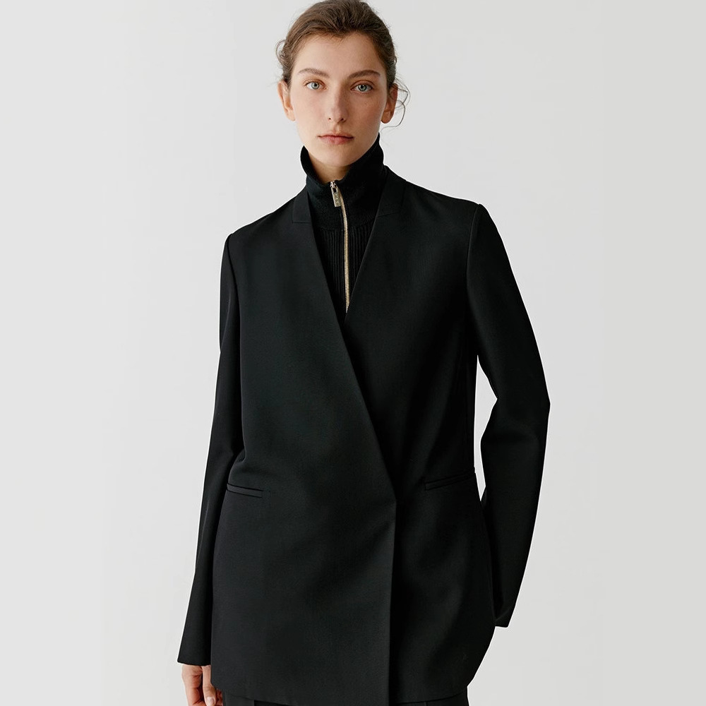 Xiaohe Women's Clothing 2026 Spring Fine Wool Blazer Women's Fashionable Single Suit High-End V-Neck Elegant Style