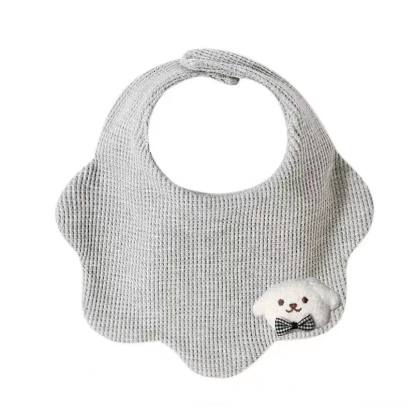 회색 나비넥타이 강아지 입체 턱받이