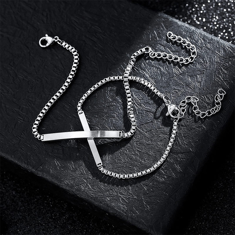 Stainless Steel Mirror-Plated Curved Bracelet with Engraving, Student Niche Minimalist Couple Bracelet, Holiday Gift That Does Not Fade