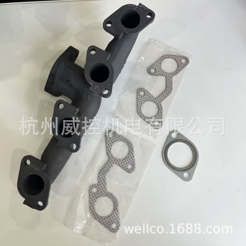 Exhaust Manifold 25-39335-00 25-39077-00 for Kubota V2203 Carrie C