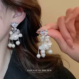 耳环;项链;耳钉