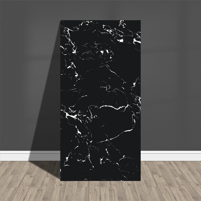 Fábrica de suministro directo de imitación de mármol azulejos de pared autoadhesivo a prueba de agua a prueba de humedad pegatinas de pared suministro transfronterizo placa de plástico de aluminio