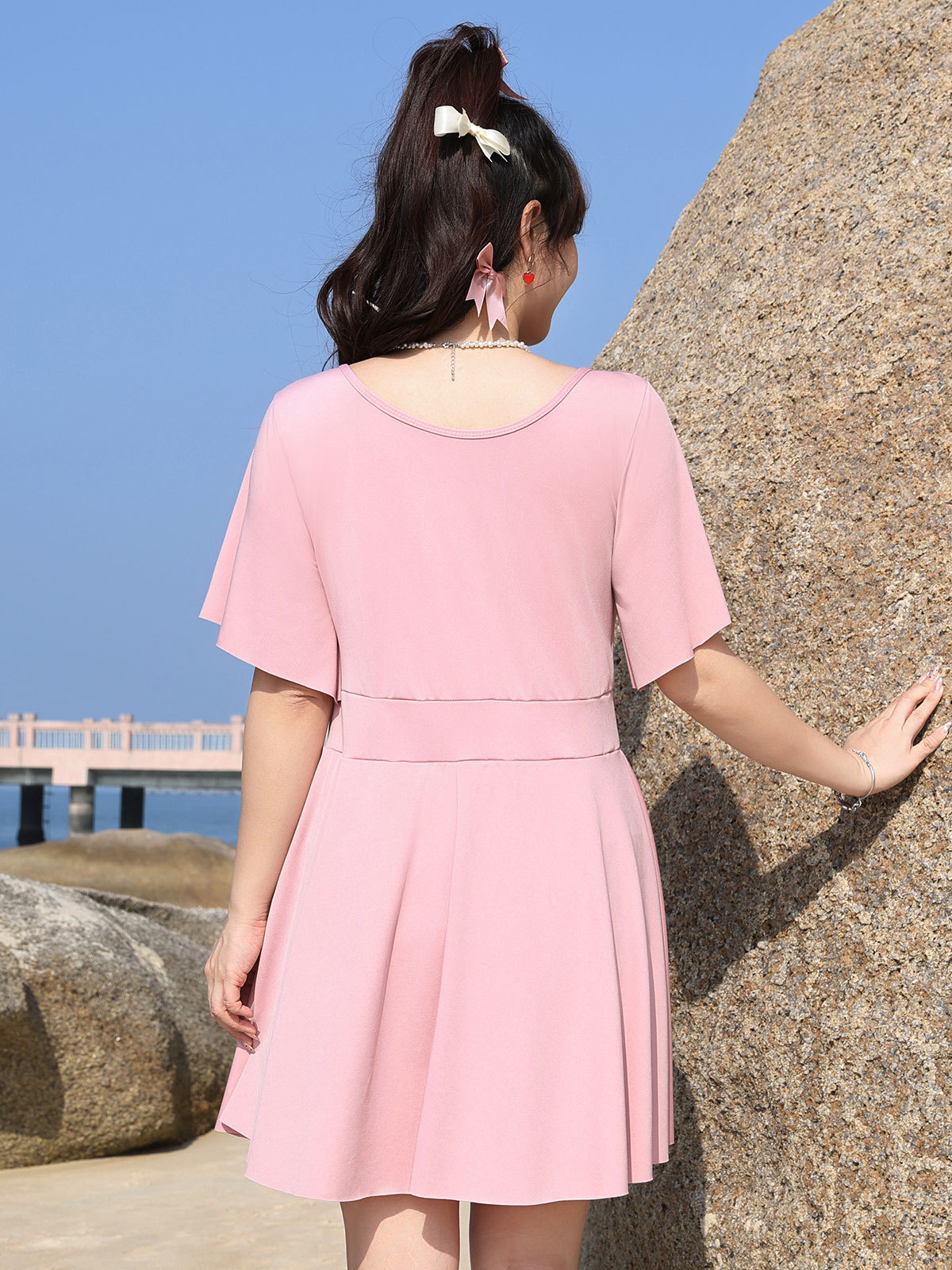 Traje de baño de aguas termales para mujer talla grande gordo mm conservador delgado que cubre la carne negro 180 kg vestido de una pieza estilo 2024 nuevo traje de baño