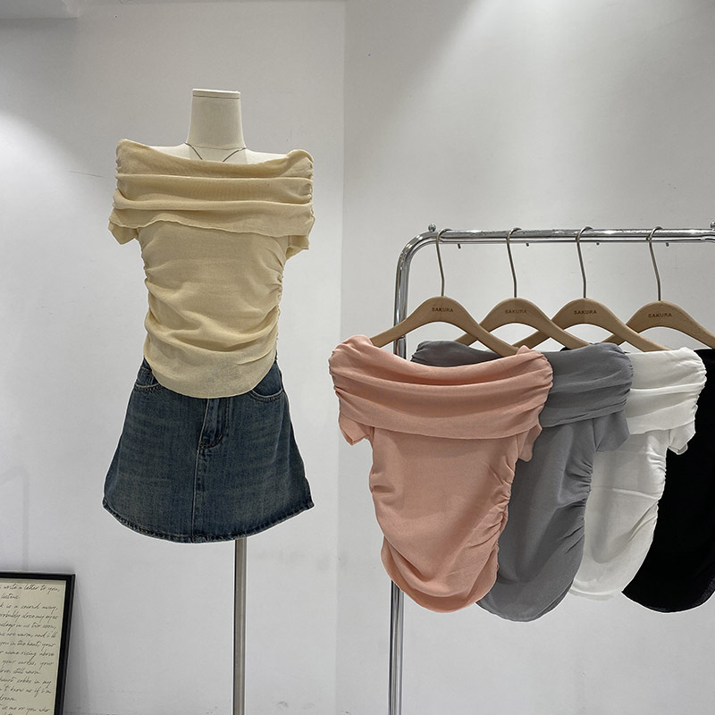 2025 New Summer Korean Style Pleated Cuffed One-Line Collar Tight Slimming Look Pure Color Short Off-Shoulder Knitted Shirt 2025 New Summer Korean Style Pleated Cuffed One-Line Collar Tight Slimming Look Pure Color Short Off-Shoulder Knitted Shirt