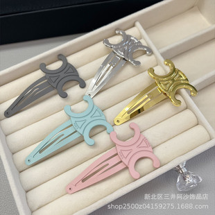 �ʺ�֮�p~��Ů�ǹ�ɫ�l�AŮ��߅�A��ɫ����BB�AС�l��һ�ք����A