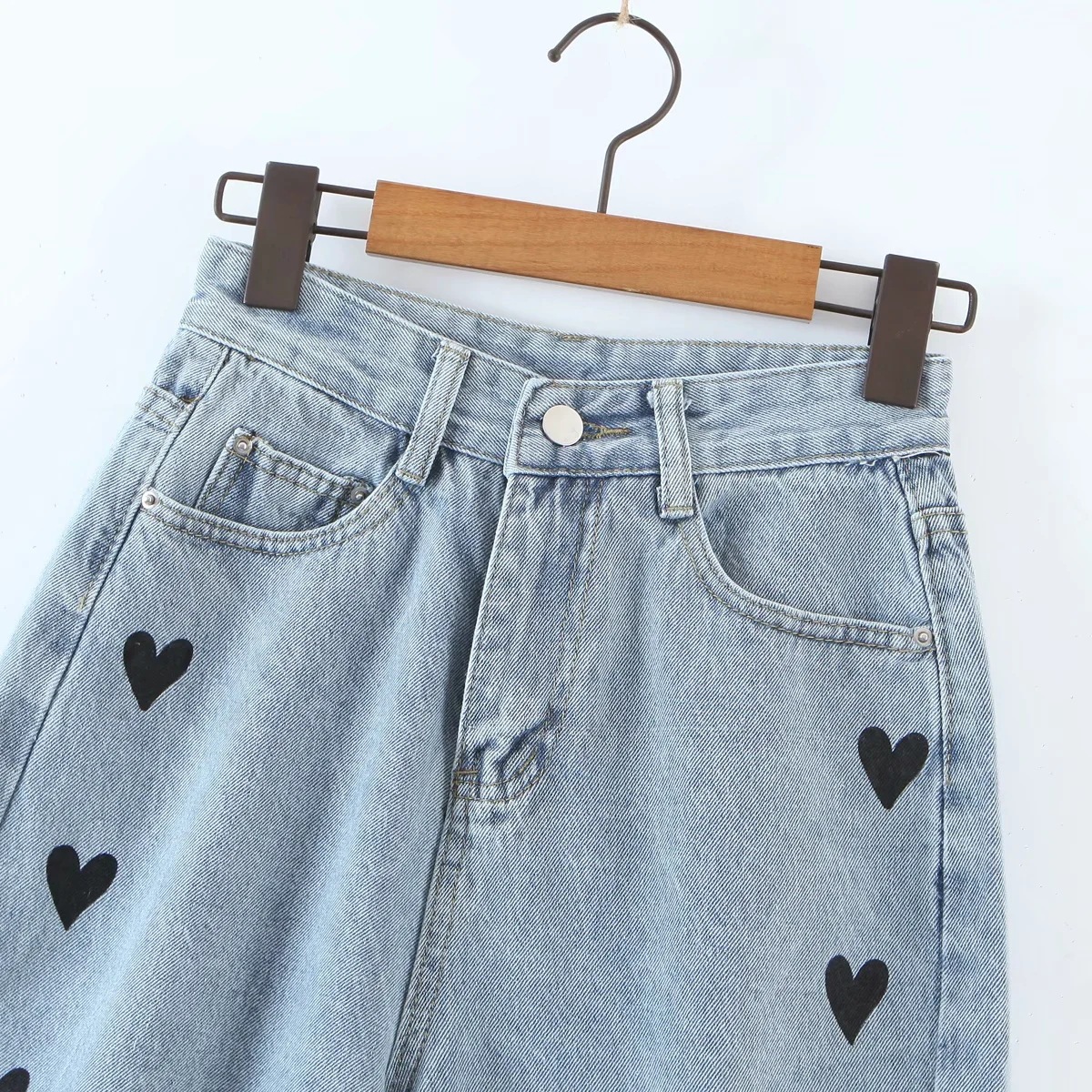 Heart printed high-waisted denim shorts NSHS45033