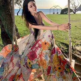 原版做法+定位花+胸口烫钻彩色碎花吊带连衣裙法式裙子女夏季