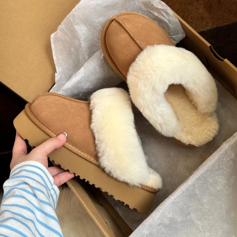 Thick-Soled Wool Slippers for Women 2025 New Winter Outer Wear Fur Integrated Toe-Toe Furry Slippers Fleece-Lined Snow Boots