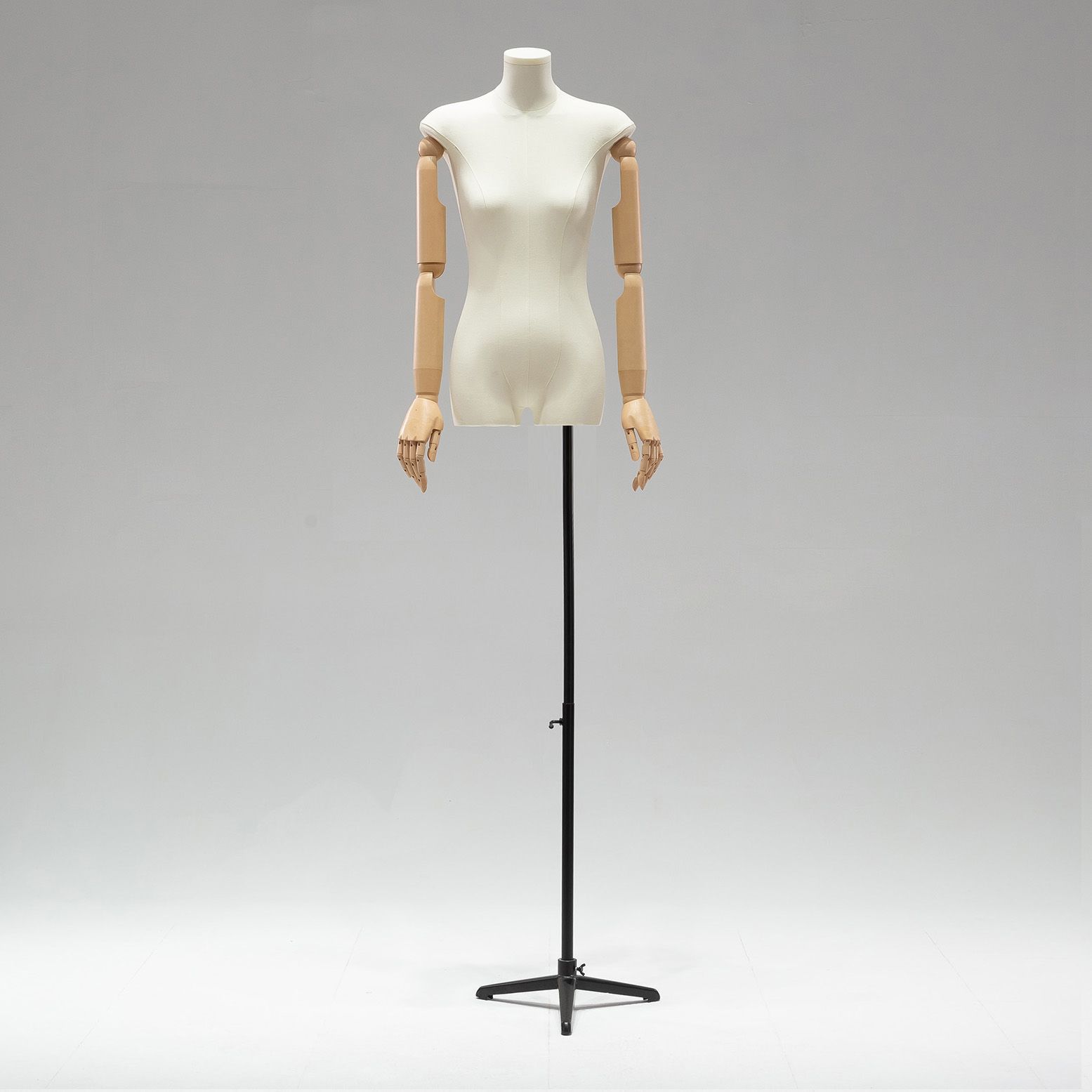 Tienda de ropa de estilo coreano cuerpo plano de alto nivel de mujer mitad de ventana de ropa de mujer muñeca plataforma de exhibición de cuerpo grueso nuevo pecho pequeño