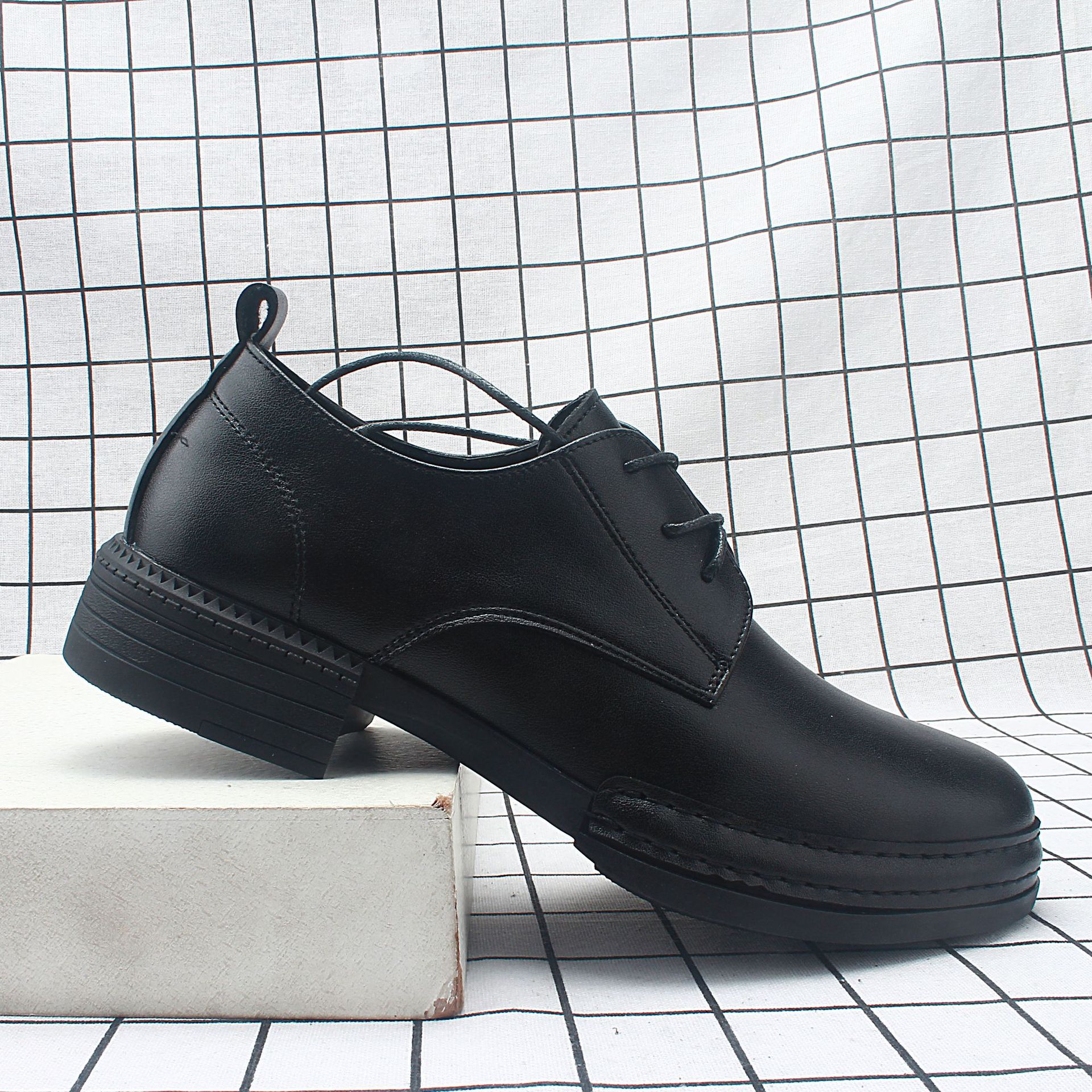 Ӣ�׼�Լʱ�аٴ�������Ь������ƤЬ����װЬ1384