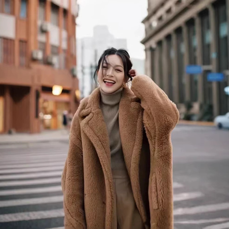 2025 Autumn and Winter New m Brand Cocoon-Shaped Teddy Bear Coat Women's Oversized Alpaca Fur Coat Mid-Length 2025 Autumn and Winter New m Brand Cocoon-Shaped Teddy Bear Coat Women's Oversized Alpaca Fur Coat Mid-Length