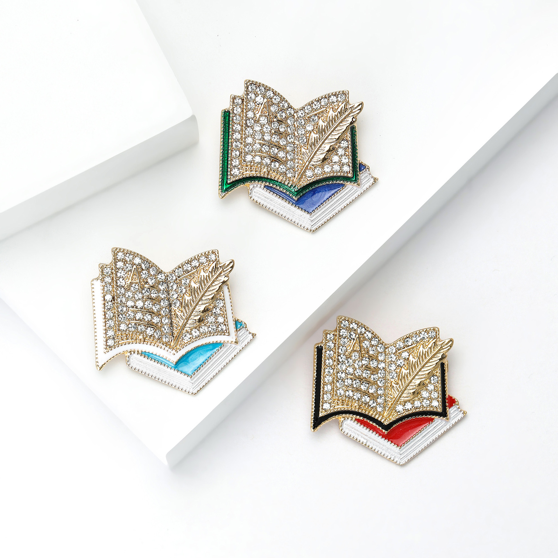 New European and American enamel rhinestone book-shaped brooch, exquisite accessory for men's and women's clothing: BR4722
