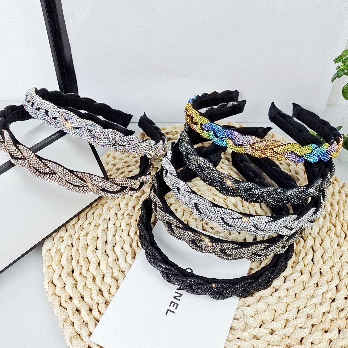 韓版新款辮子水鑽發箍外出百搭壓發高級感網紅女發卡頭箍時尚髮飾