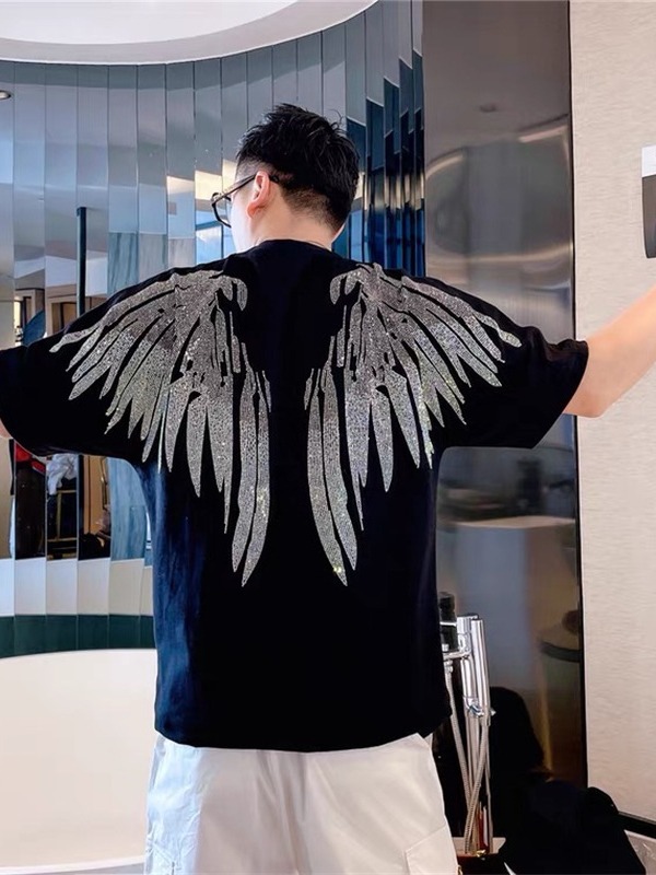 Camiseta de manga corta para hombre, talla grande, estilo europeo, marca de moda, con pedrería, diseño de alas de ángel en la parte delantera y trasera, corte holgado