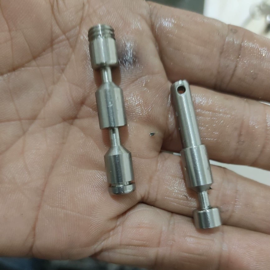 Обработка вала из нержавеющей стали 303.