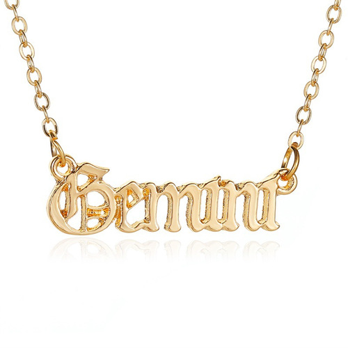 Hot-selling new European and American accessories: Personalized & Creative 12 Zodiac Sign Necklaces with Vintage English Letter Pendant Clavicle Chains