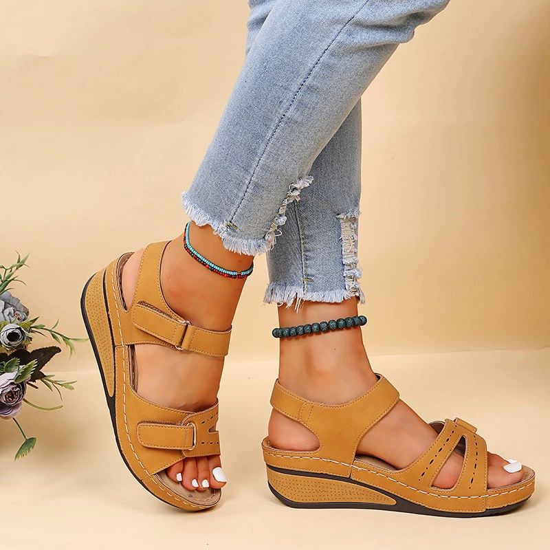 Новые трансграничные римские сандалии женские дышащие автошвы липучки плюс размер ретро европейский и американский сплошной цвет сандалии на толстой подошве женский