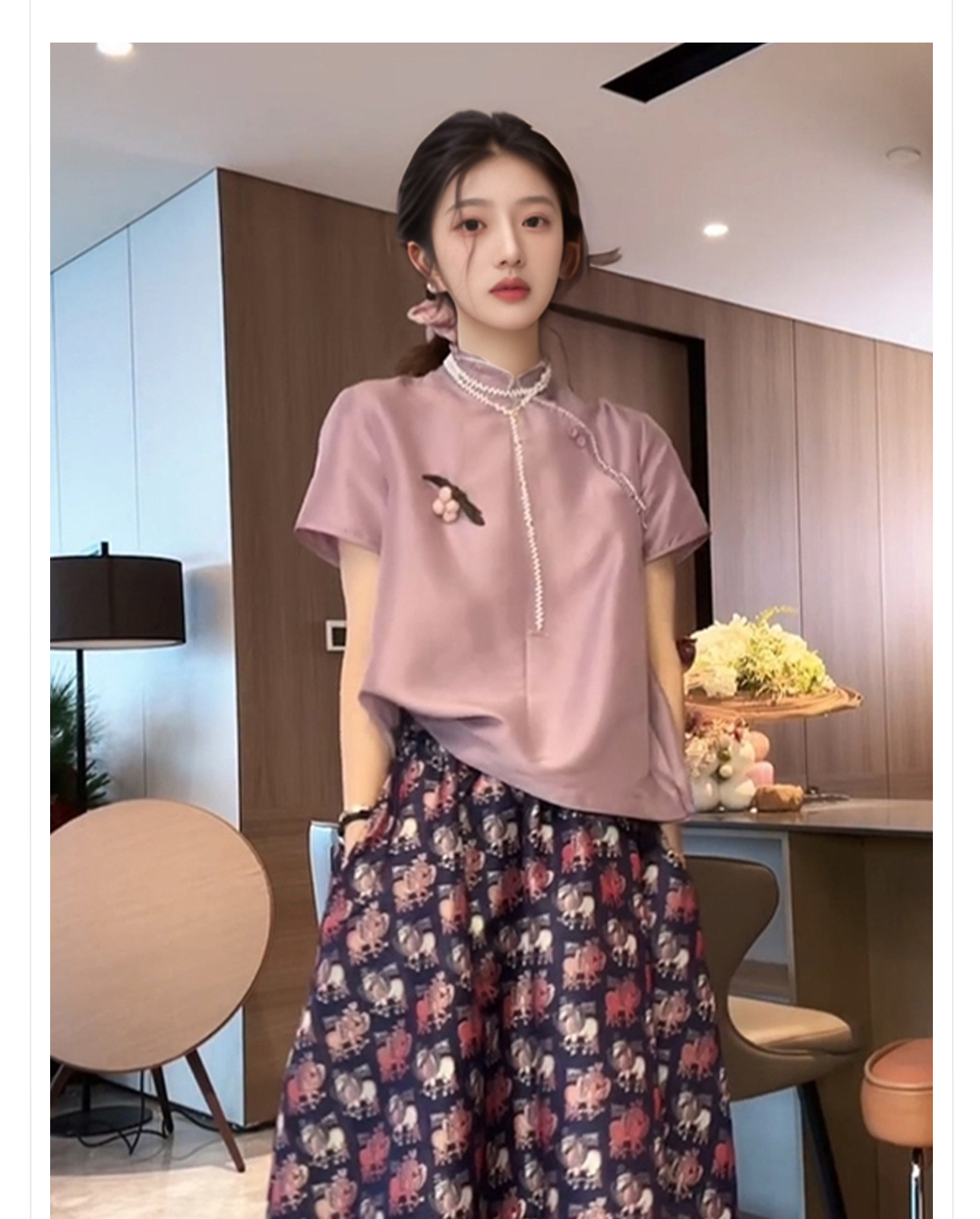 Áo sơ mi lụa tằm kiểu Trung Quốc mới mùa hè, cổ chéo viền ren cài khuy ZX N4002 — Ánh trăng xanh lam, Hoa anh đào, Tím khoai môn chi tiết 2