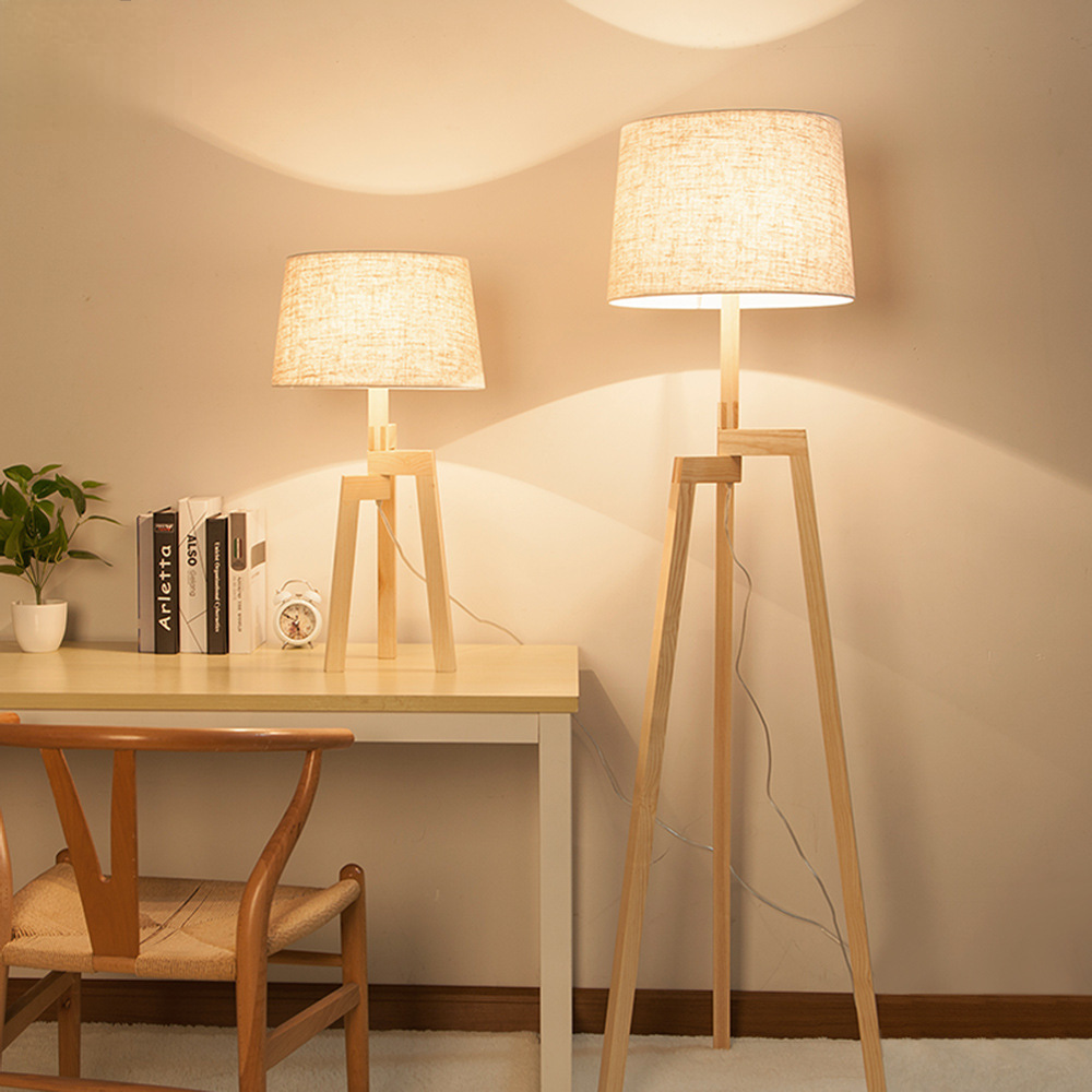 Nordic Solid Wood Floor Lamp Living Room Bedroom Bedside Lamp Simple Japanese Creative Retro Vertical Designer Table Lamp