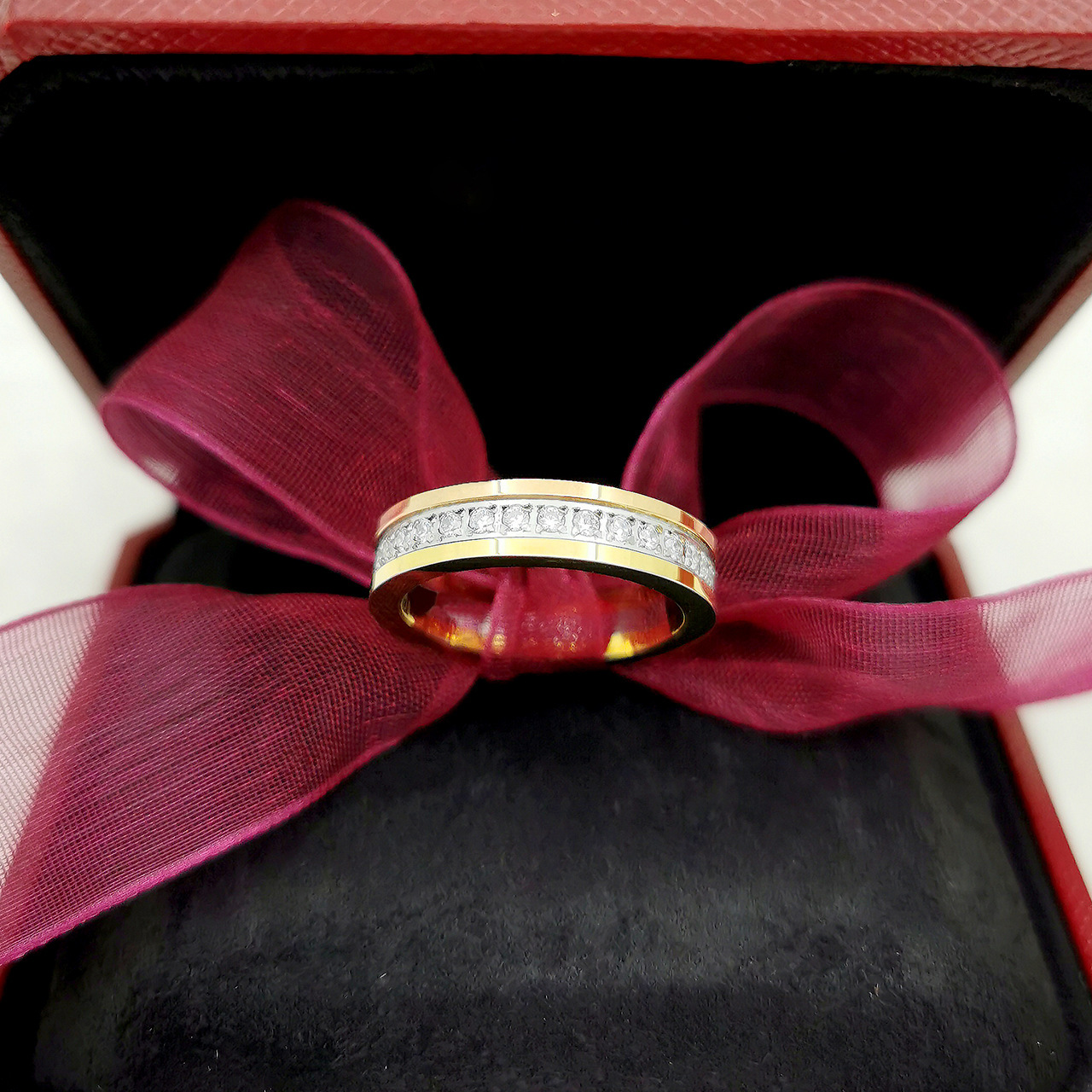 fashionable ring