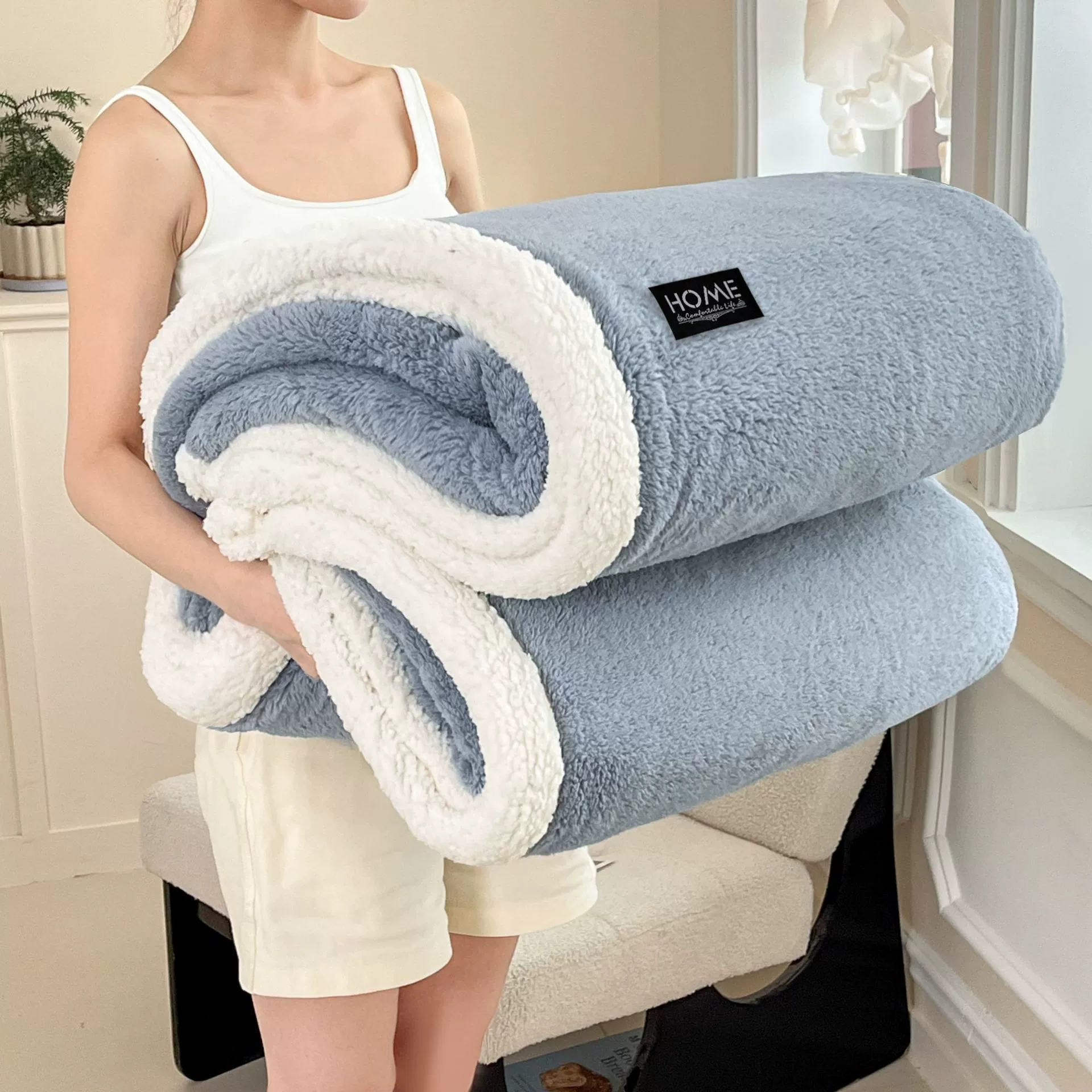 Одеяло-подушка Keep-Warm, утолщённая двухслойная флисовая ткань, различные размеры и цвета