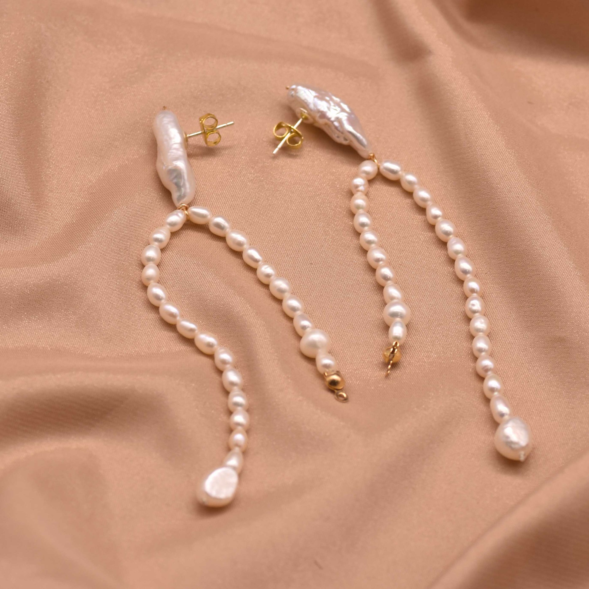 Perlas de alta calidad, pendientes de perlas de agua dulce, moda simple, joyería de perlas al por mayor, natural