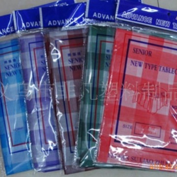 Disposable Oil-proof Waterproof Red Plaid Tablecloth Panda Edge Tablecloth 180180 Decorative Dining Table for Household Wedding