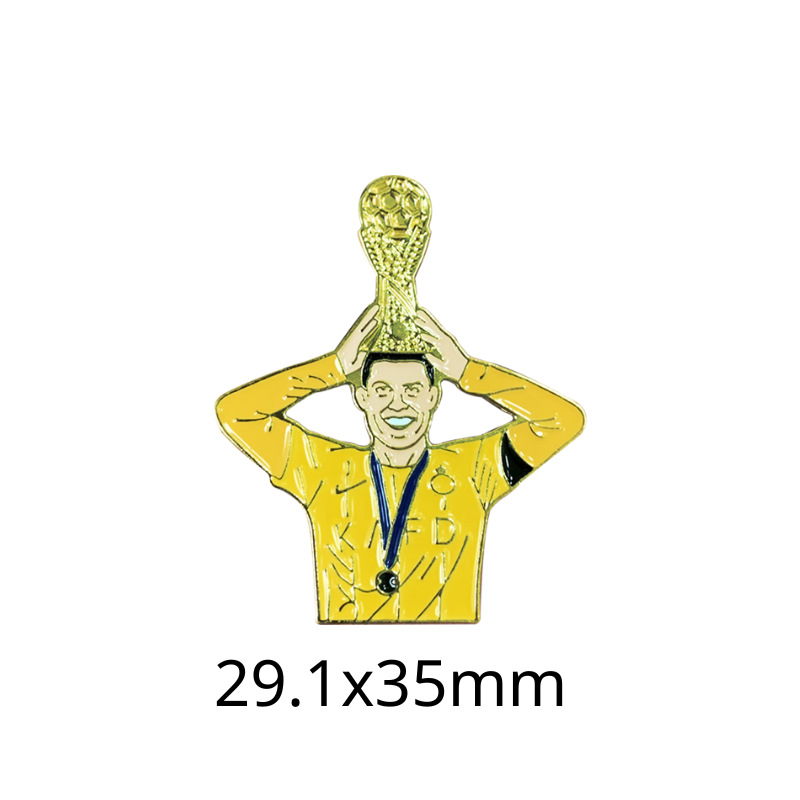 Fabricante personalizado Champions League World Cup Football Super Star Metal Insignia Imagen de dibujos animados Etiqueta del teléfono móvil Insignia Regalo