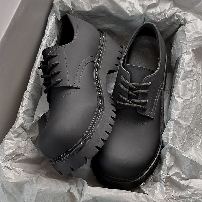 ShoeVault Schwarzer Big Derby mit runder Zehenpartie, dicker Sohle, verstärkte Cleanfit-Schuhe für Herren aus Leder_voghion.com