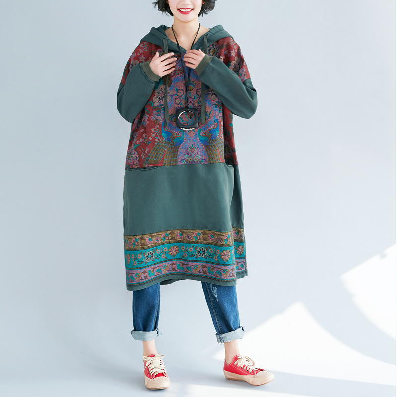Vestido estilo étnico nuevo de 2025, largo medio, con estampado único de gran tamaño, estilo casual, sudadera con capucha image 8