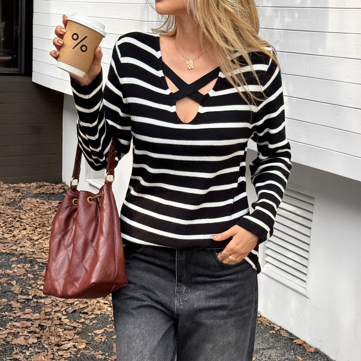 Kaikuo Europa y los Estados Unidos vacaciones de ocio camiseta de lana de manga larga suéter de ropa de mujer 2025 otoño y invierno Amazon estación independiente