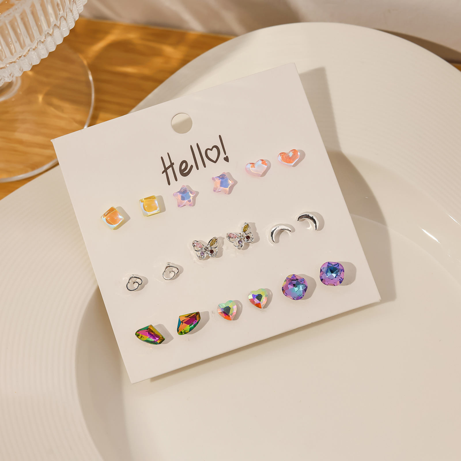 Juego de pendientes de aguja de plata simple y pequeño, combinación de pendientes geométricos de amor, pendientes lindos y dulces de todo fósforo, puesto al por mayor